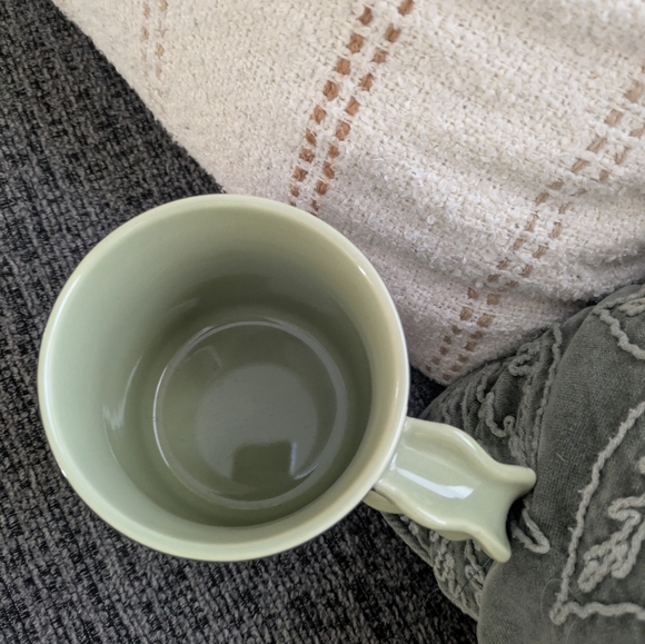 NWT Anthropologie Georgie Stoneware Mug In Green - Picture 10 of 10
